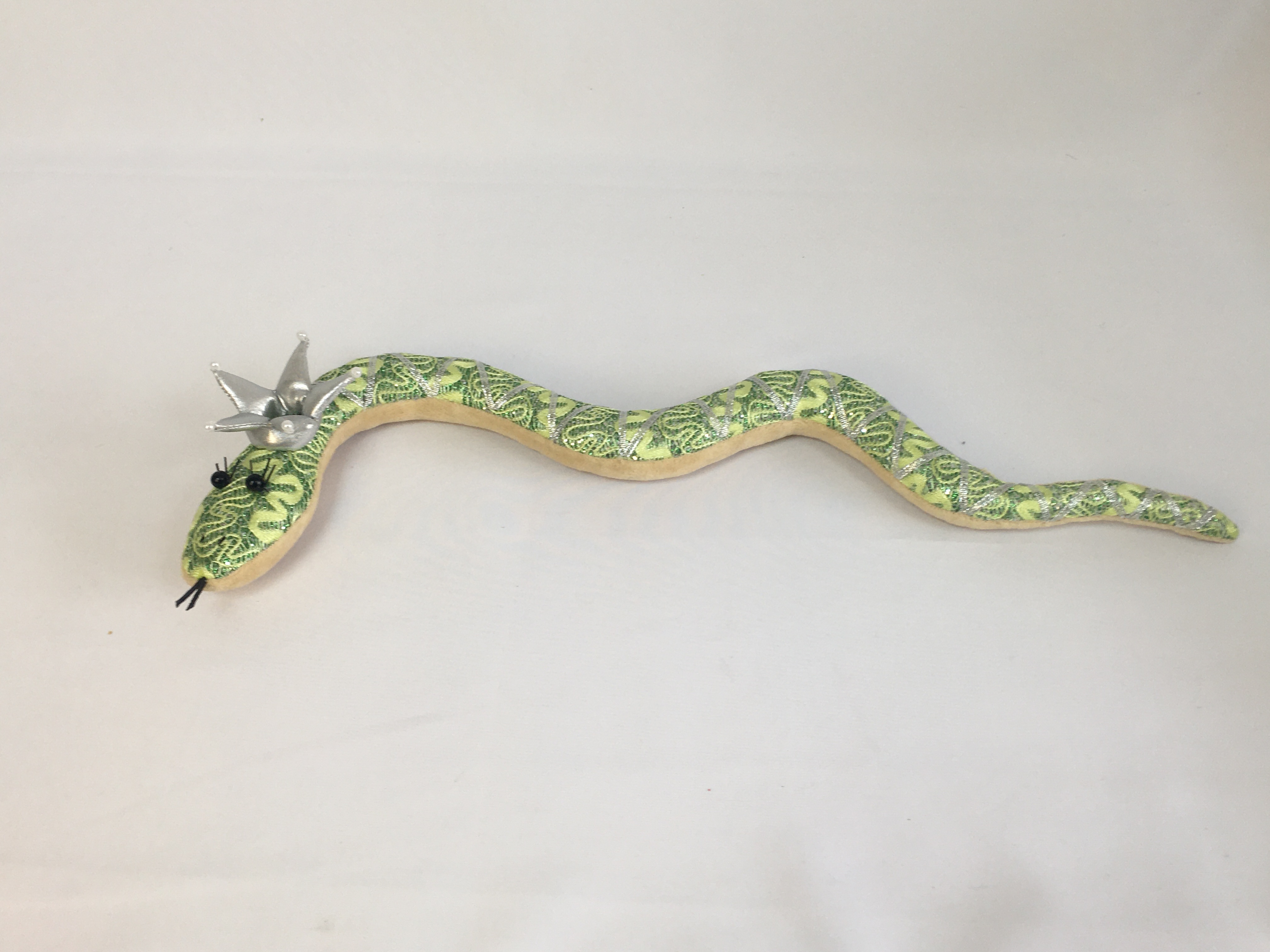 Змейка (7*46) Авторская игрушка для интерьера вид 3