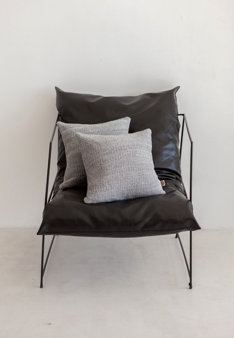 Наволочка  "LUX 65", р-р: 40х40 см, цвет: серый меланж