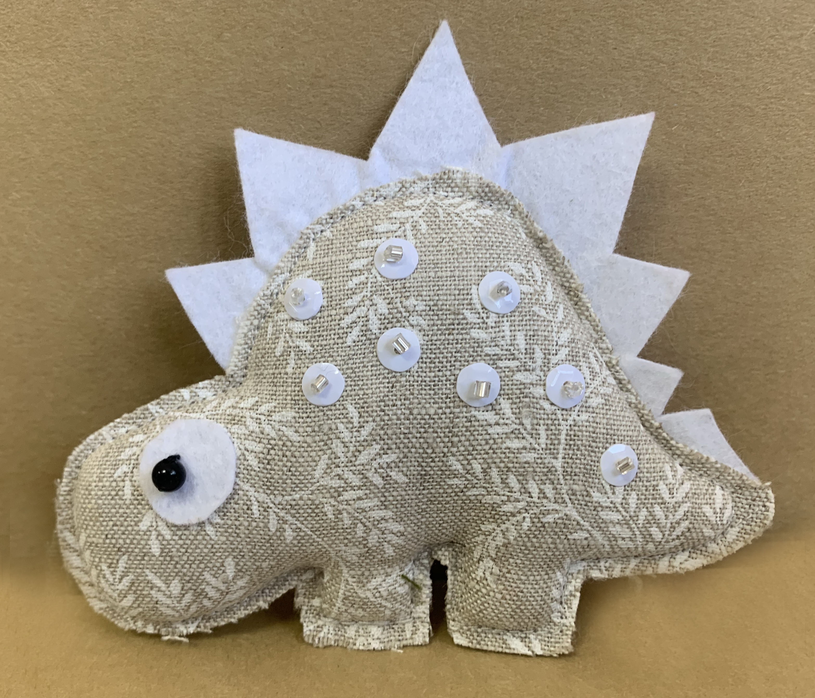 Дракончик Тошка (подвесная игрушка) (10*11) Авторская игрушка для интерьера