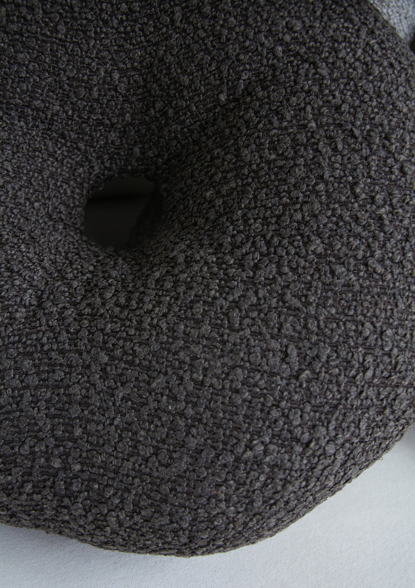 Подушка "Бублик" Bouclé – Chocolate вид 5