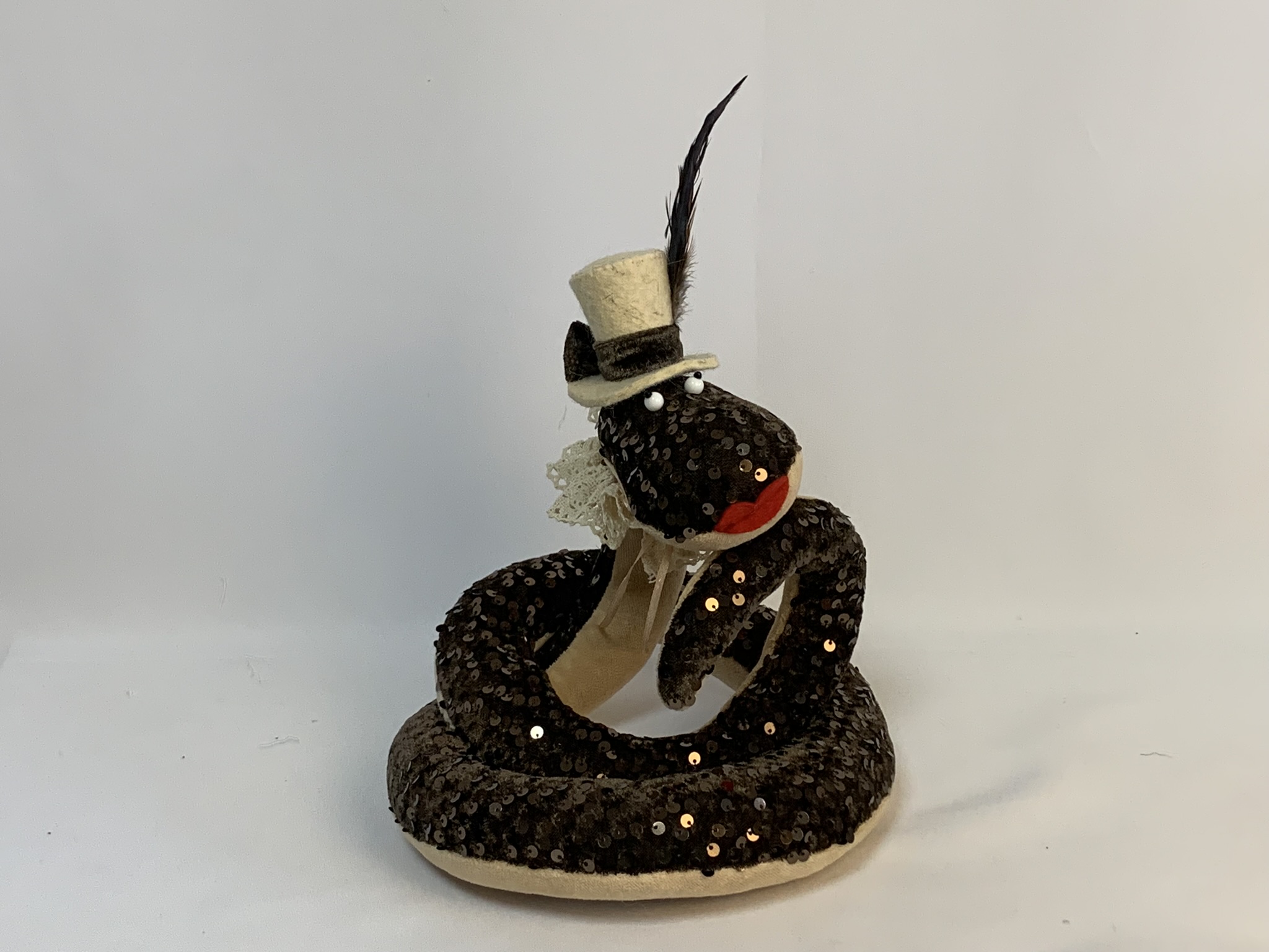 Змея Подколодная (24*25) Авторская игрушка для интерьера вид 2